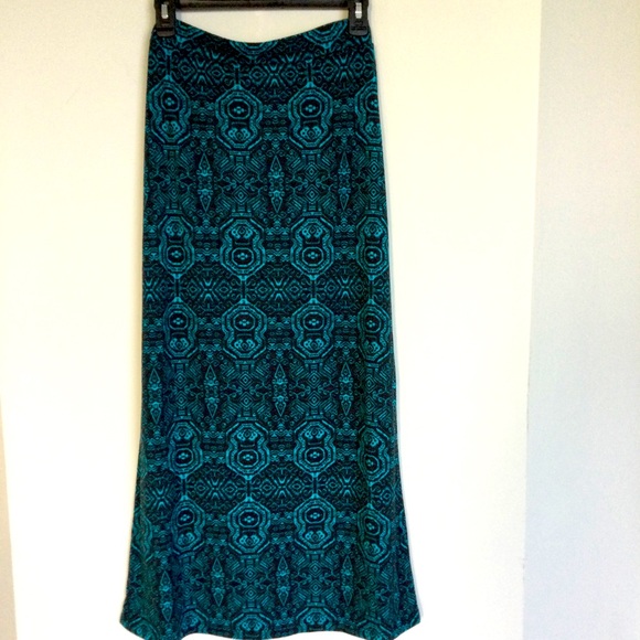 Ambiance Apparel Maxi Skirt Elastic Waist SZ Small - Picture 2 of 12